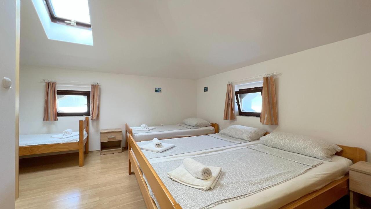 ❷⓿❷❸ Apartment Dolphin Ізола Екстер'єр фото